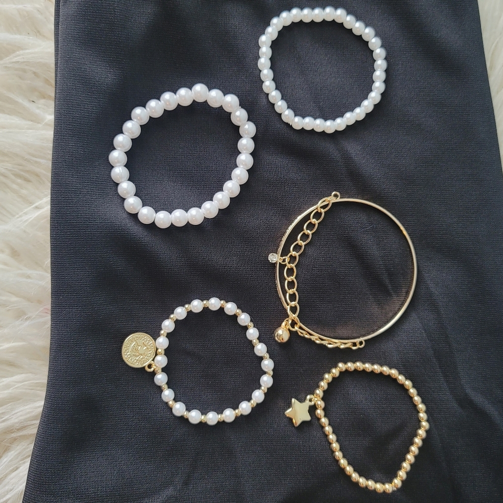 Bracelet Set - Picture 3 of 3